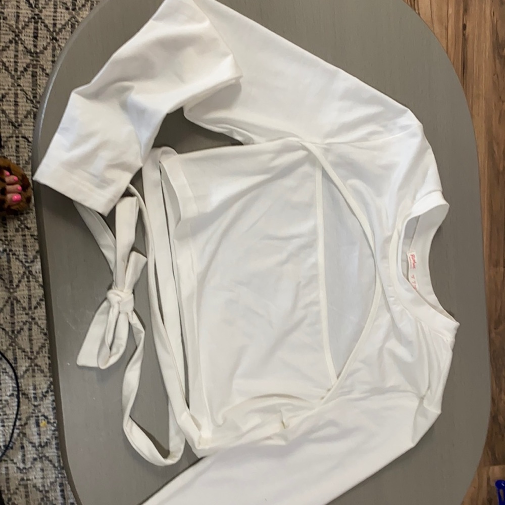 Long sleeve wrap around tie